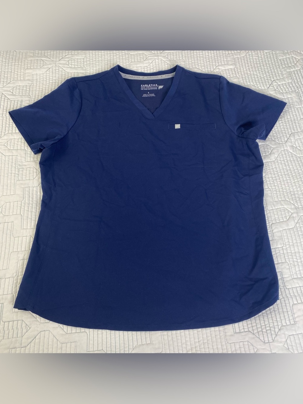 Fabletics Vital Flex 1-Pocket Scrub Top Navy Blue Size Large